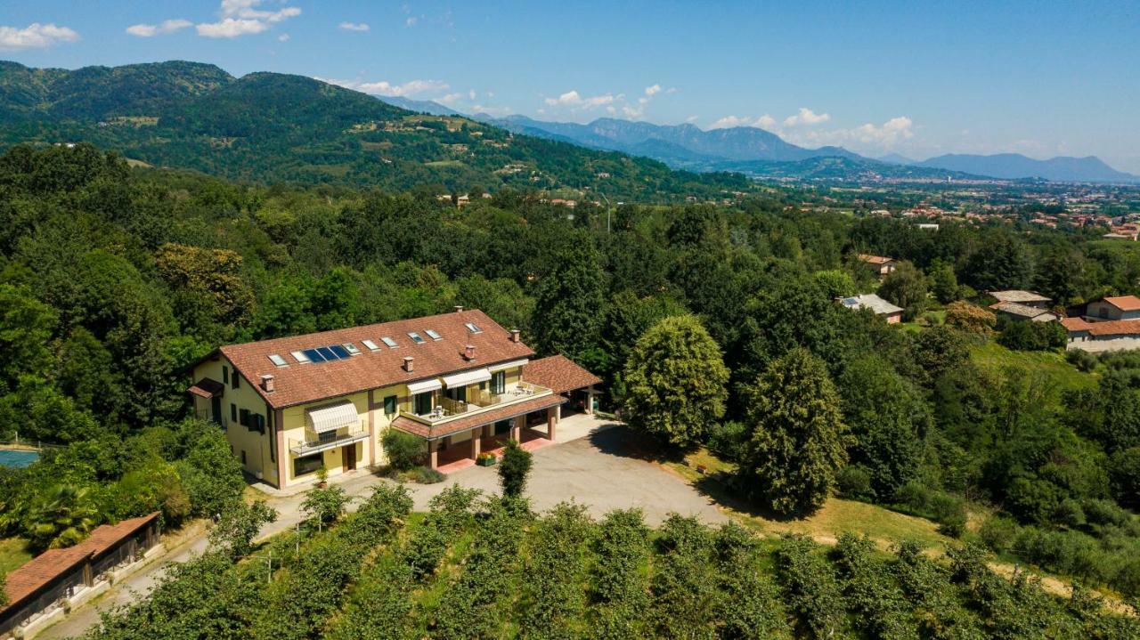 Agriturismo Turina Bricherasio Eksteriør bilde